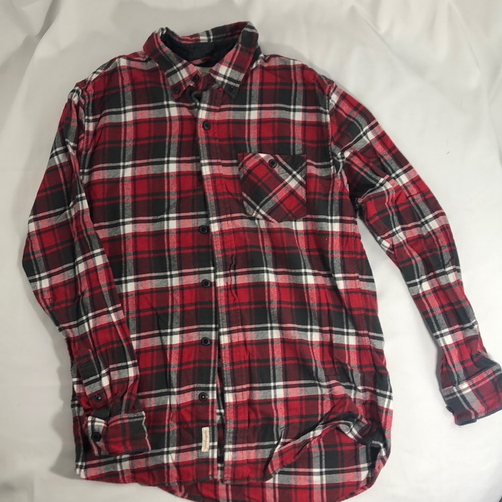 Weatherproof Red & gray flannel long sleeve shirt